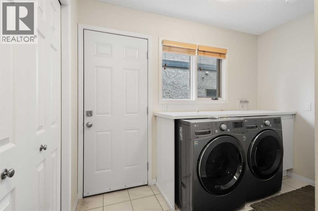 132 Woodhaven Road SW — photo 22