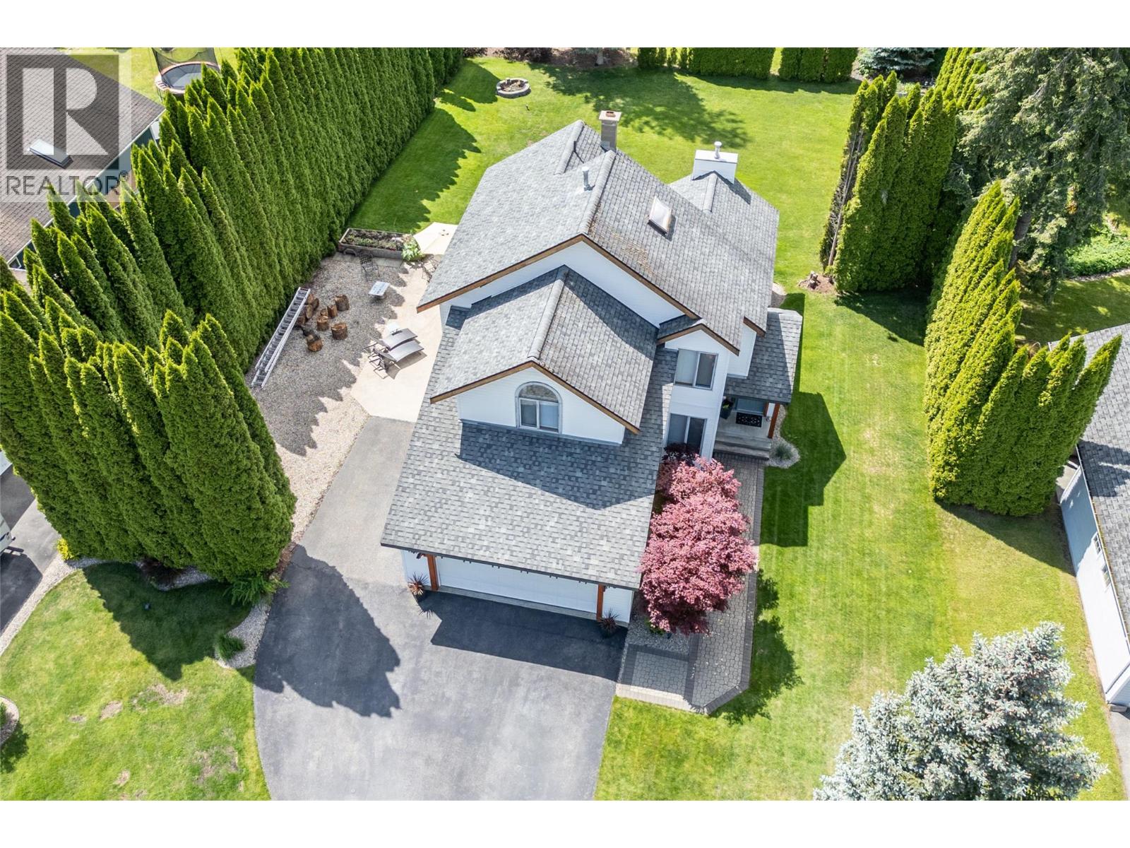 1107 Pineridge Crescent - 4