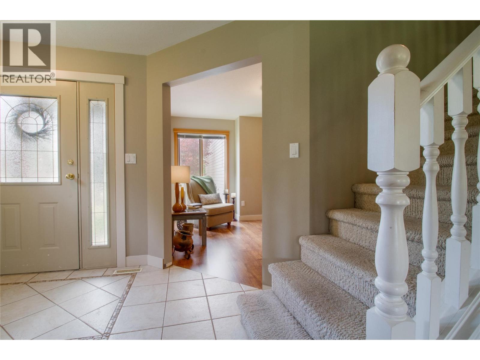 1107 Pineridge Crescent - 7