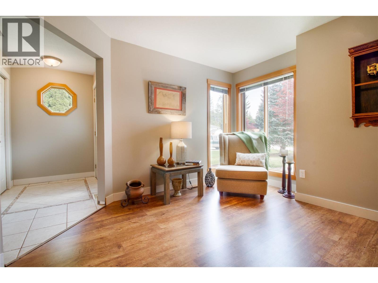 1107 Pineridge Crescent - 15