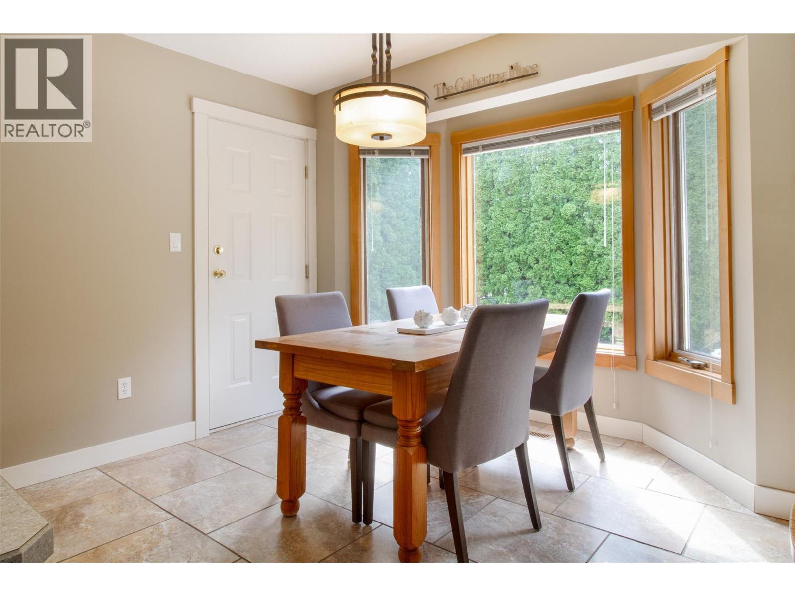 1107 Pineridge Crescent - 12