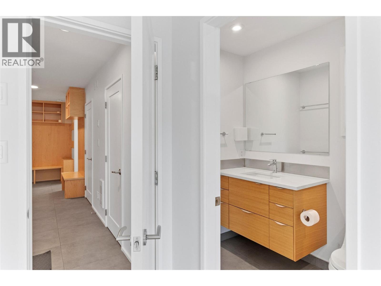 408 Fourth Street W - 35