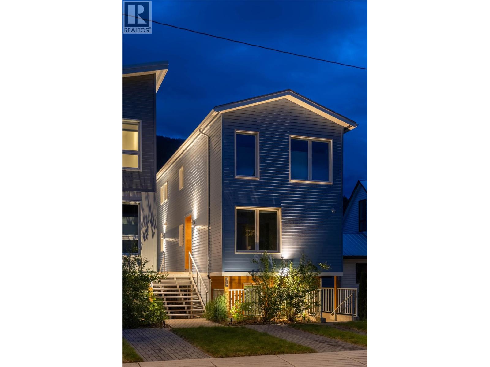 408 Fourth Street W - 69