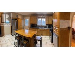 47 Lakeview Drive thumbnail 15