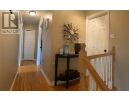 47 Lakeview Drive thumbnail 23