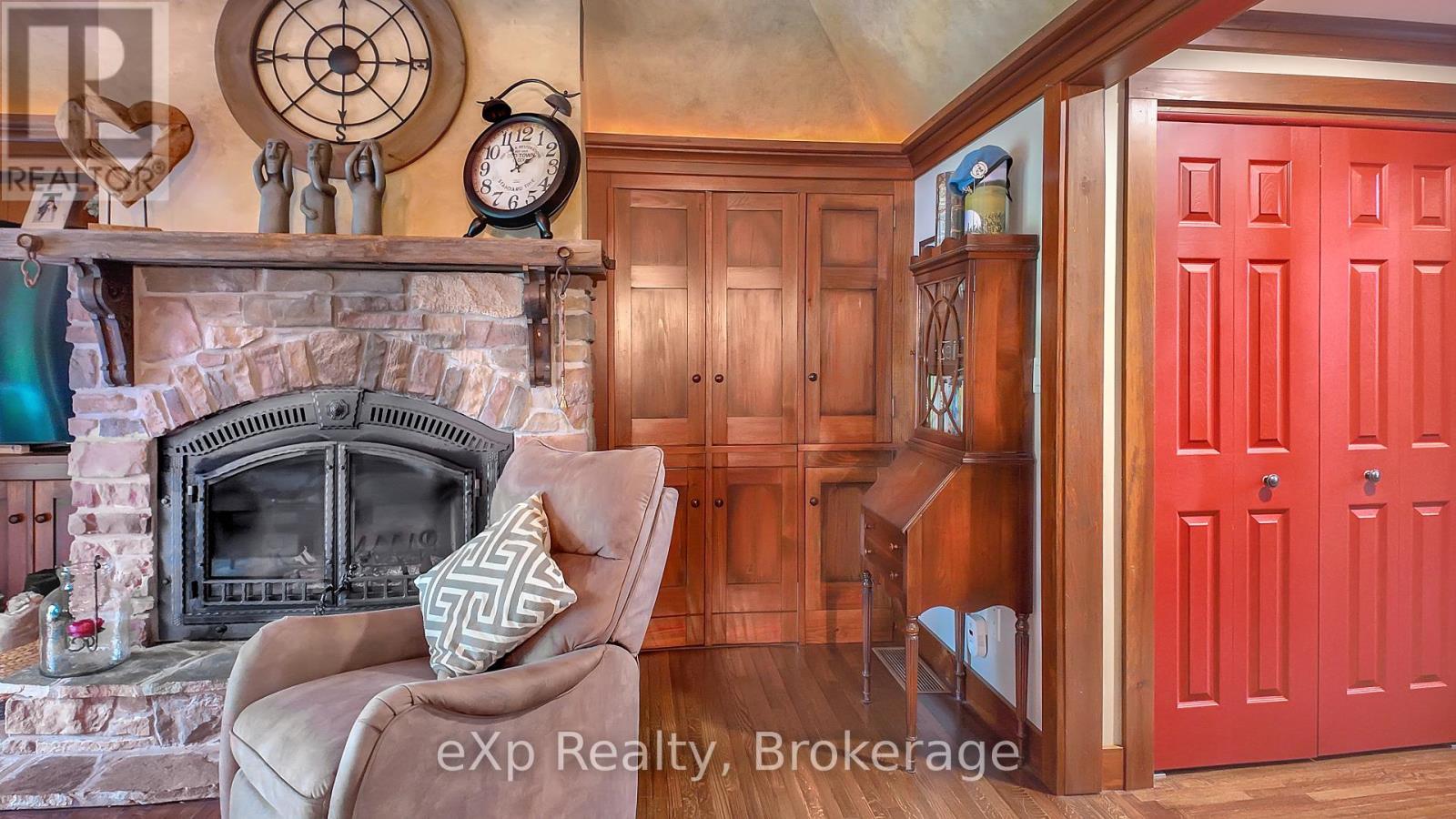 633598 ARTEMESIA-GLENELG TOWNLINE - 10