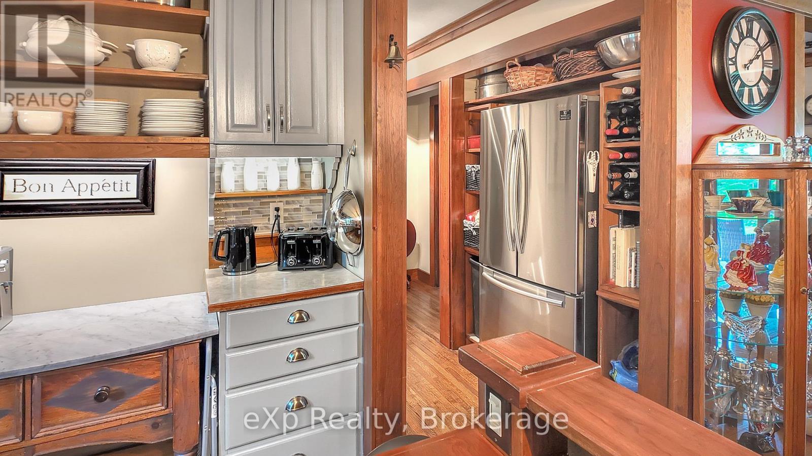 633598 ARTEMESIA-GLENELG TOWNLINE - 16