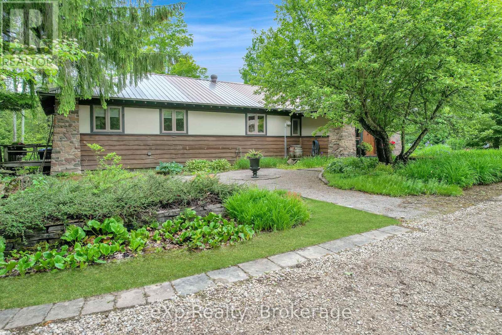 633598 ARTEMESIA-GLENELG TOWNLINE - 2