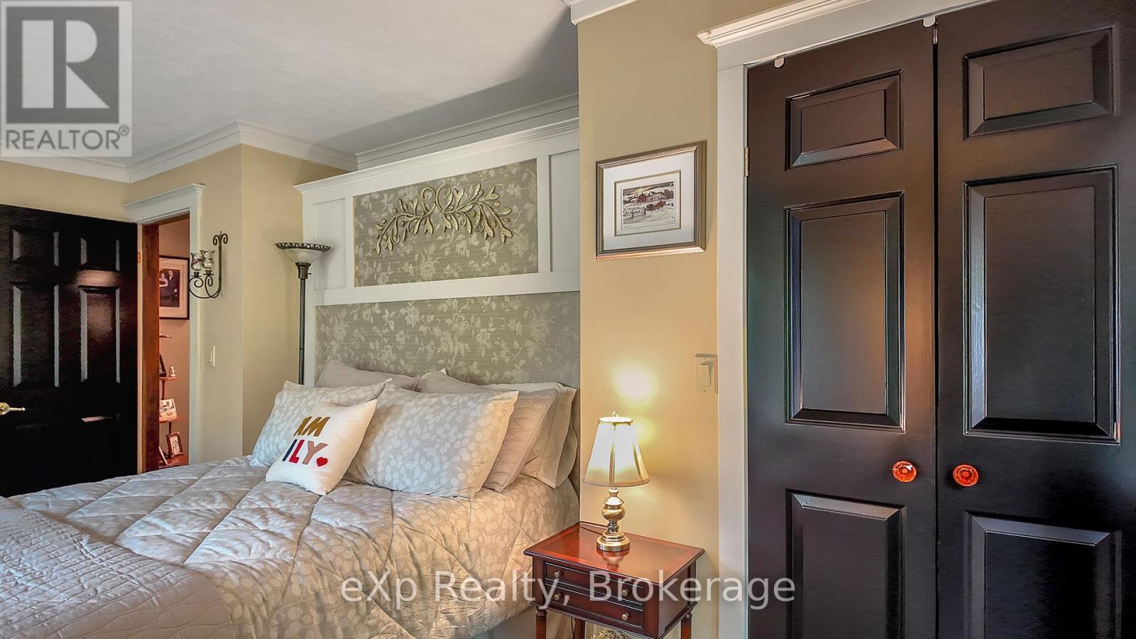 633598 ARTEMESIA-GLENELG TOWNLINE - 28