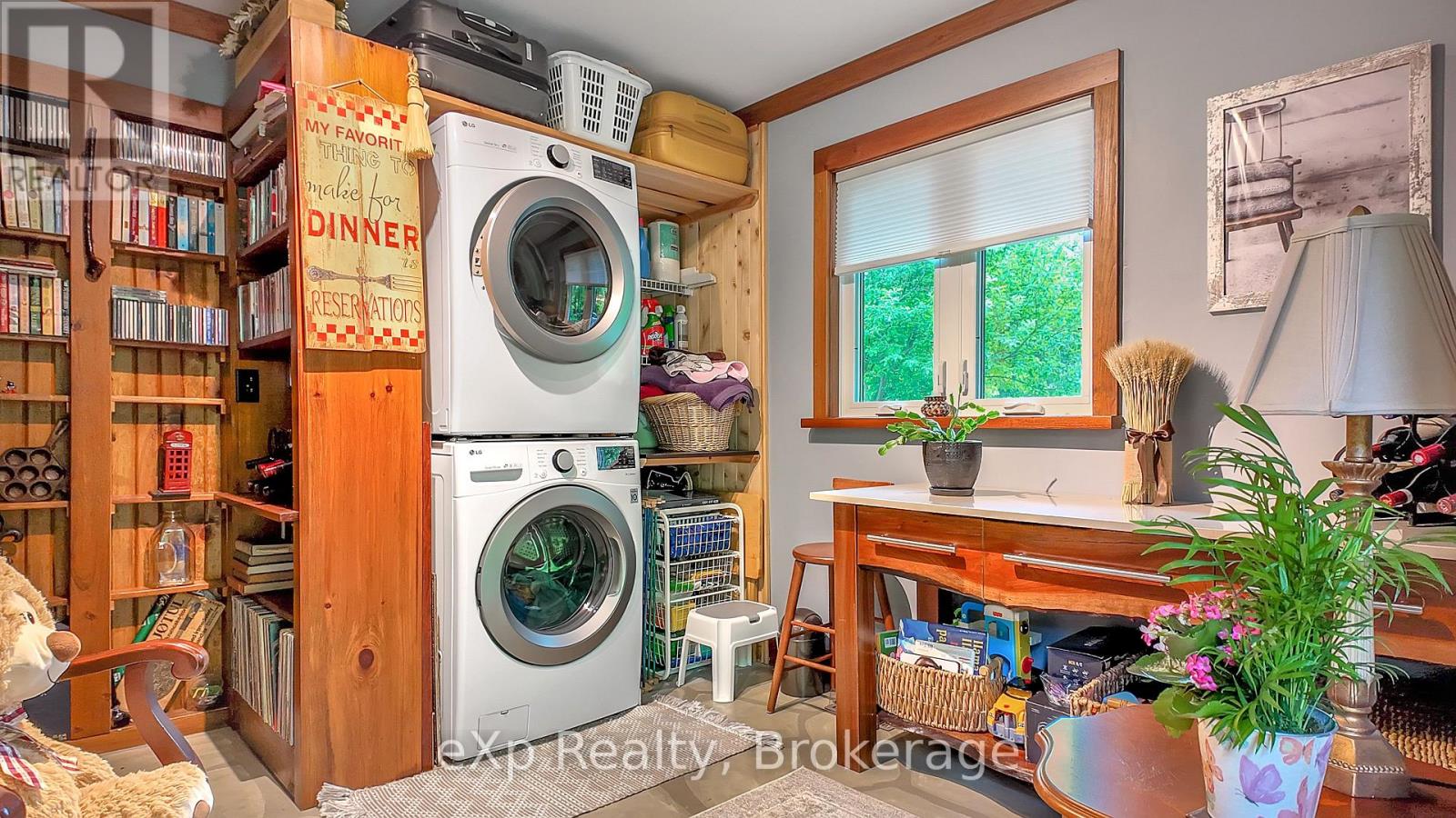 633598 ARTEMESIA-GLENELG TOWNLINE - 29