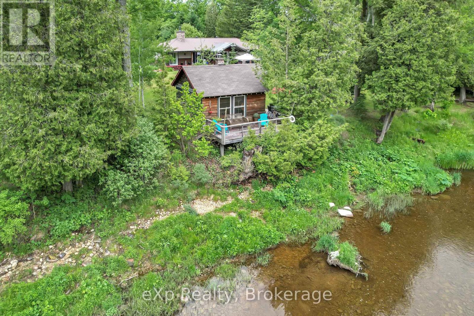 633598 ARTEMESIA-GLENELG TOWNLINE - 42