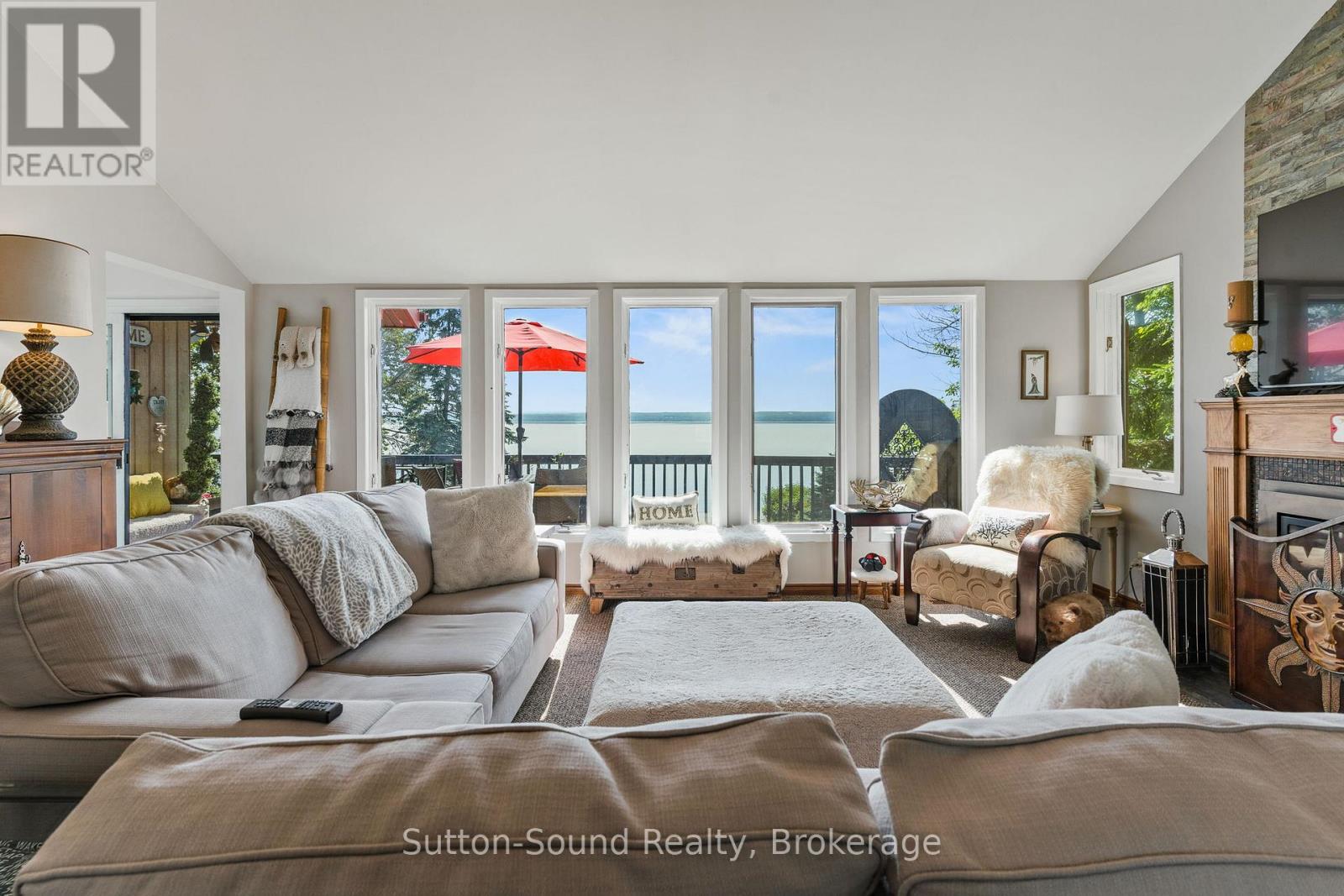 427 BALMY BEACH ROAD - 12
