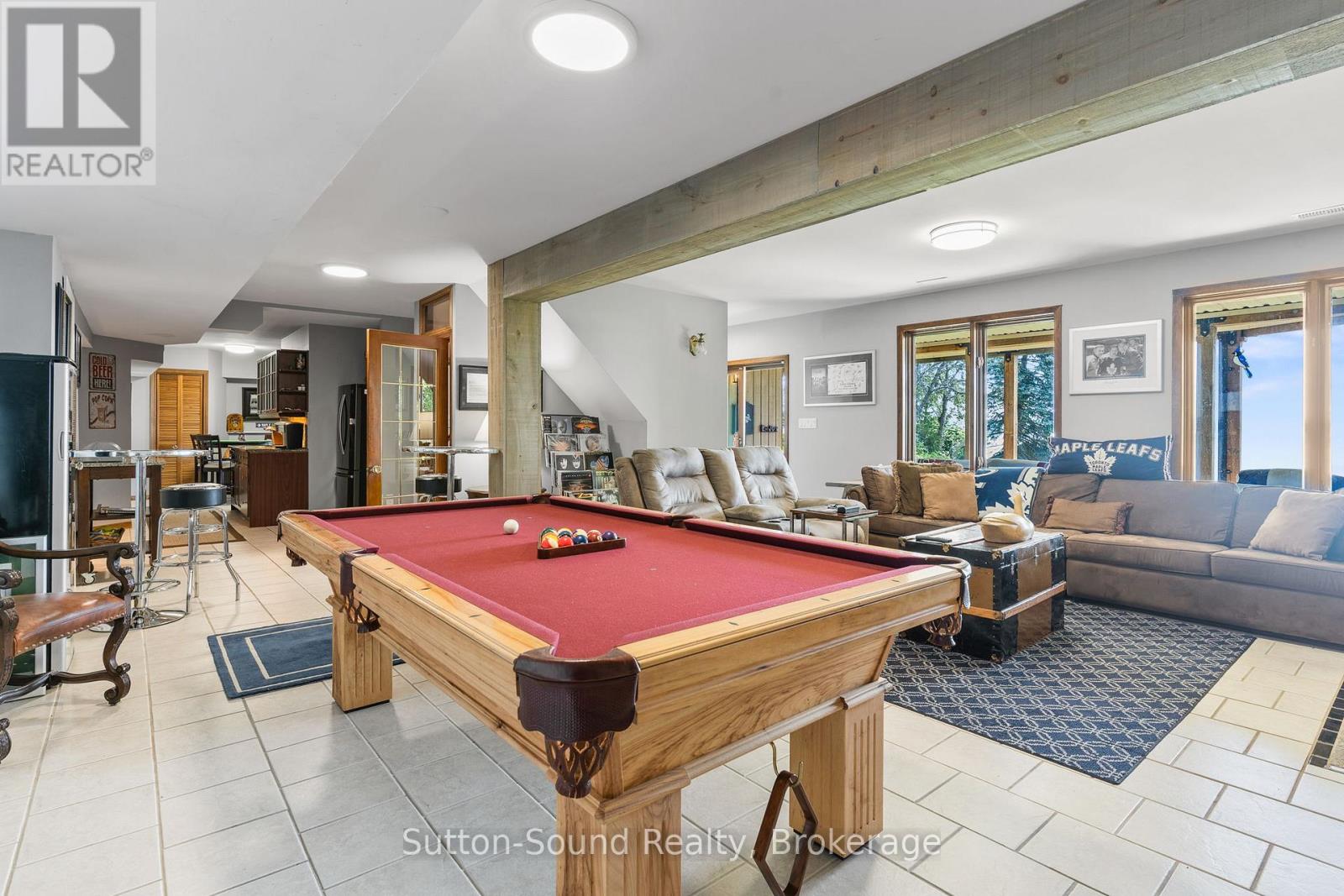 427 BALMY BEACH ROAD - 39