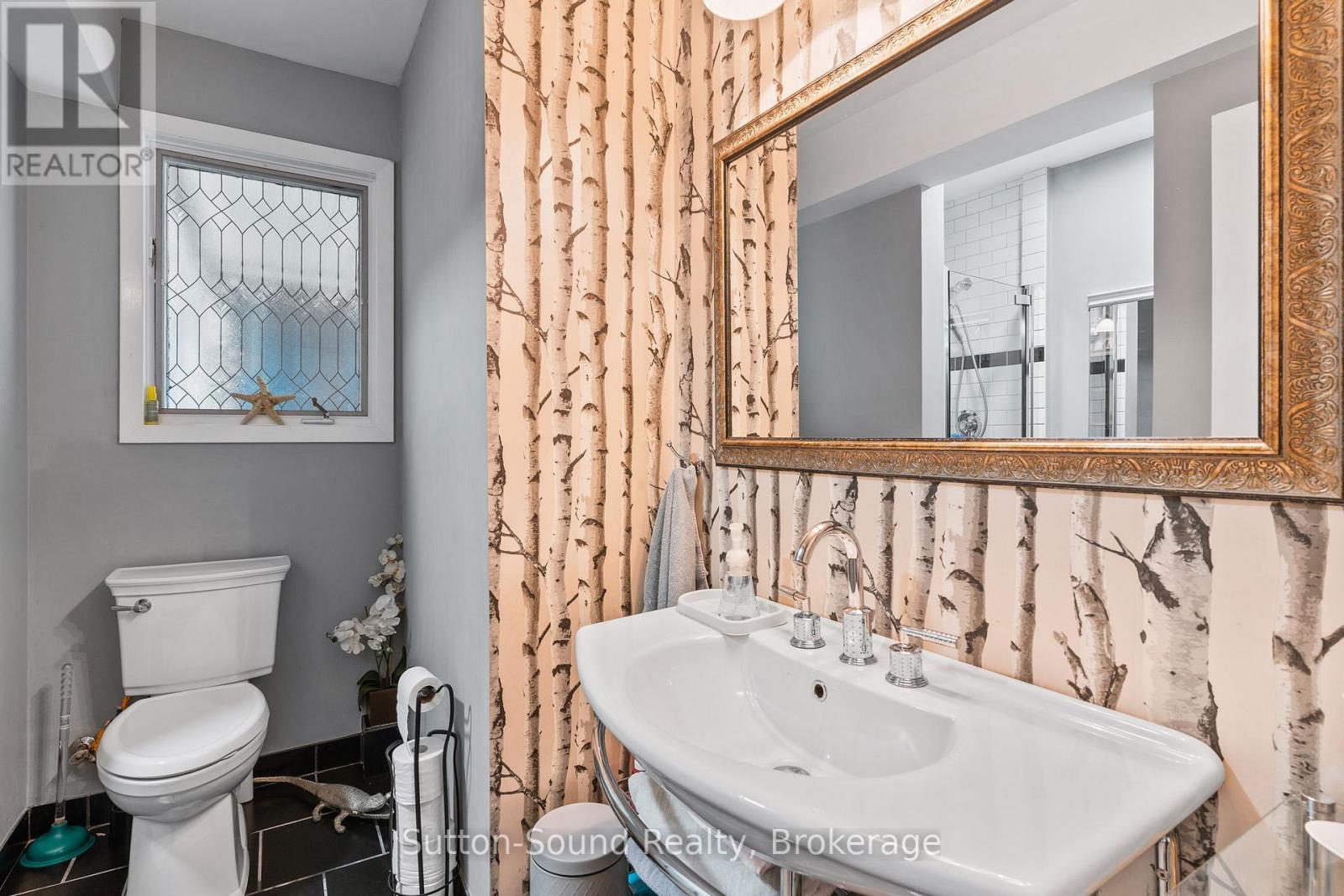 427 BALMY BEACH ROAD - 42