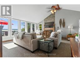 427 Balmy Beach Road, Georgian Bluffs, ON N4K5N4 Photo 10