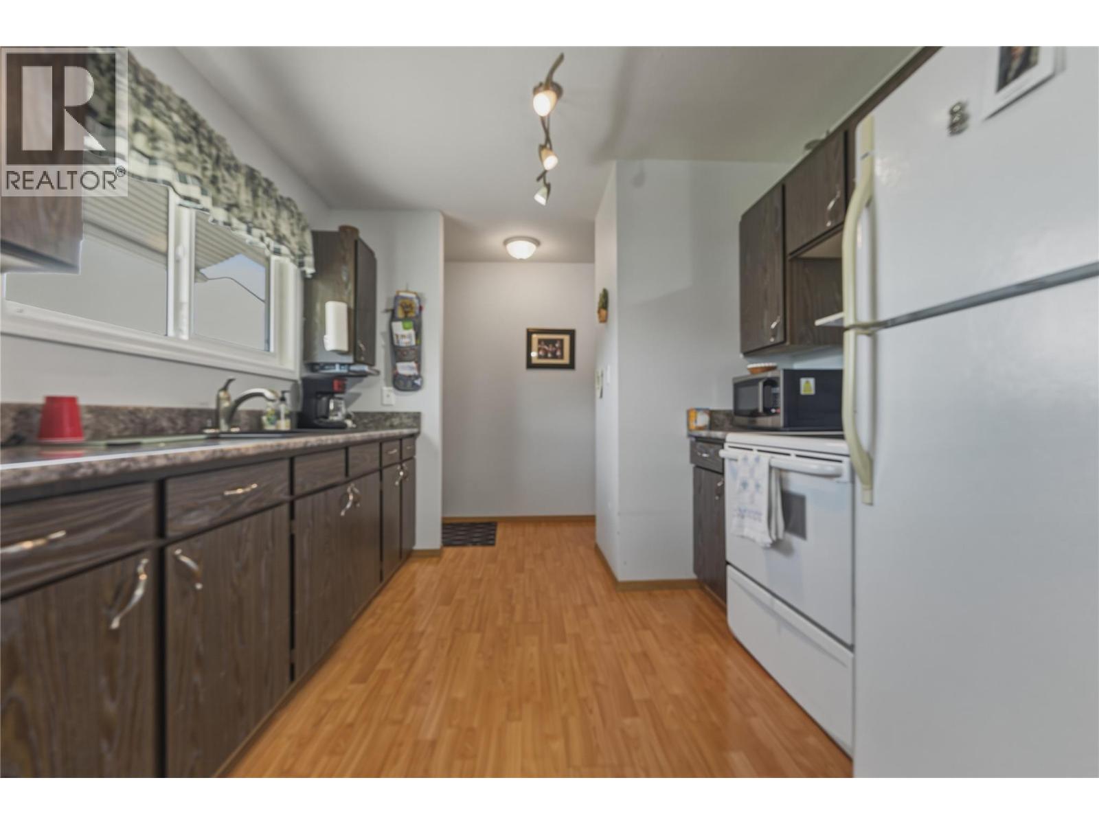  4300 16 Avenue, Vernon