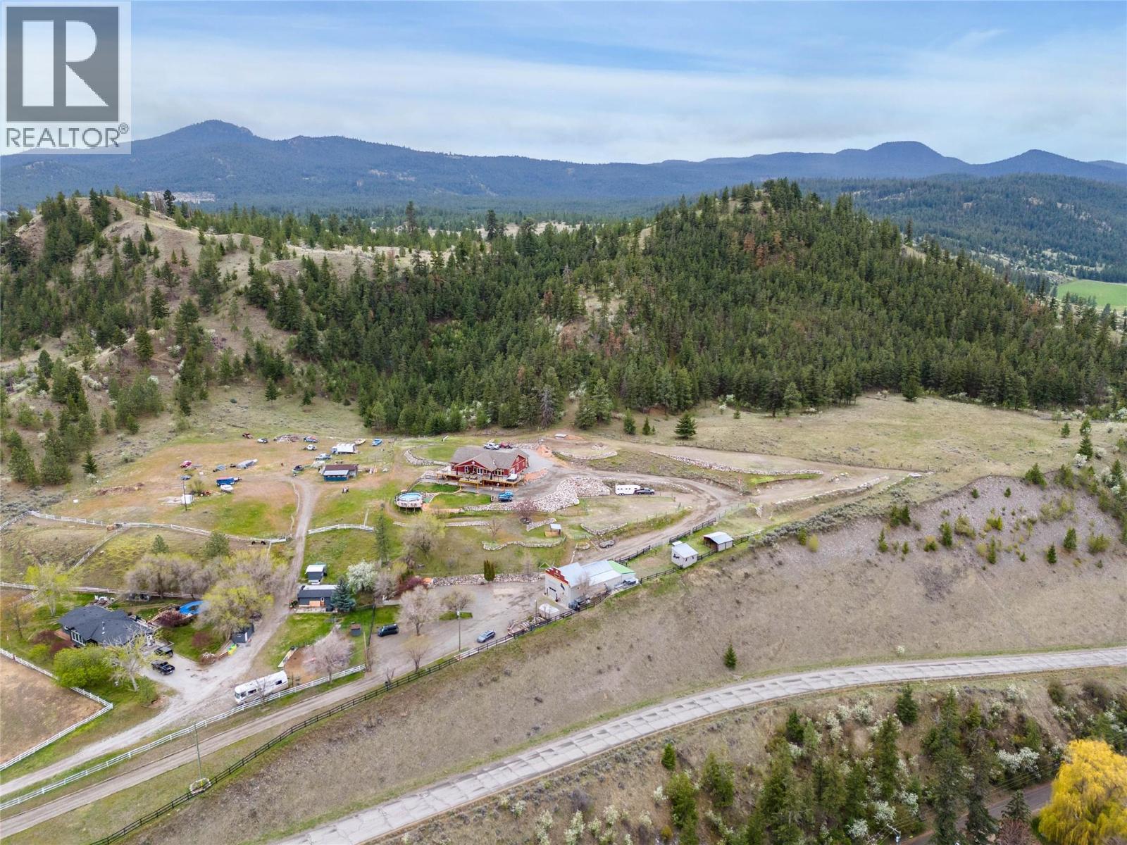 7629 BARNHARTVALE Road - 1