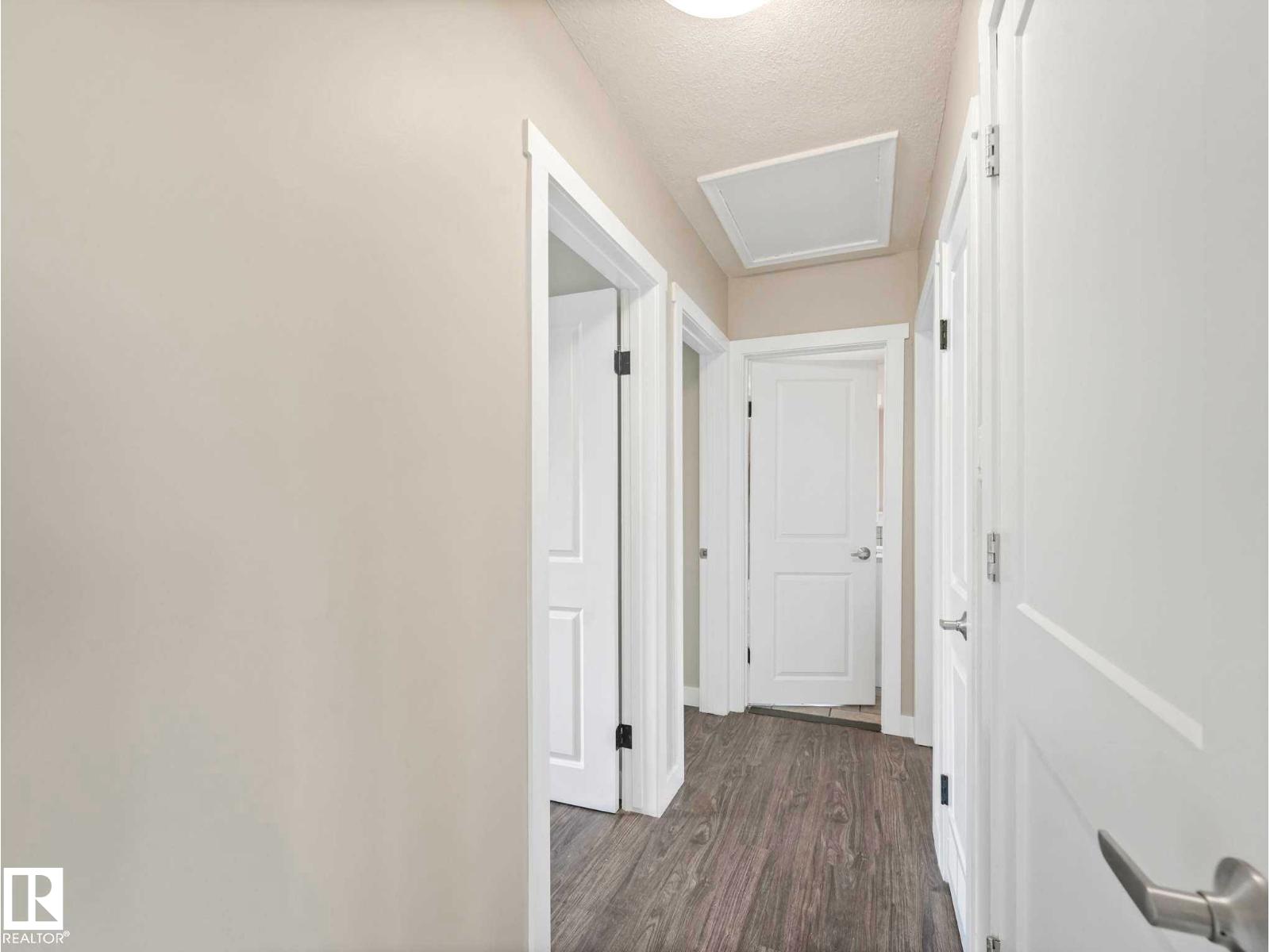 12241 54 ST NW - 10