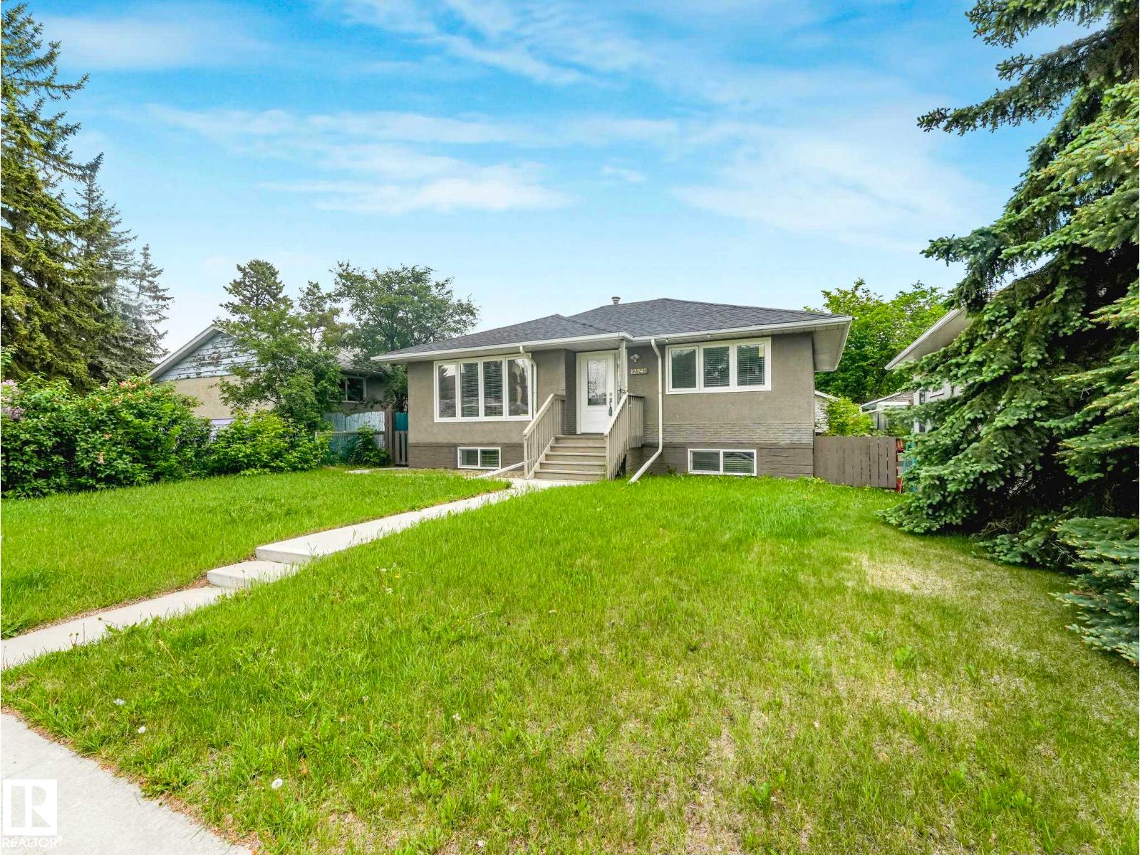 12241 54 ST NW - 39