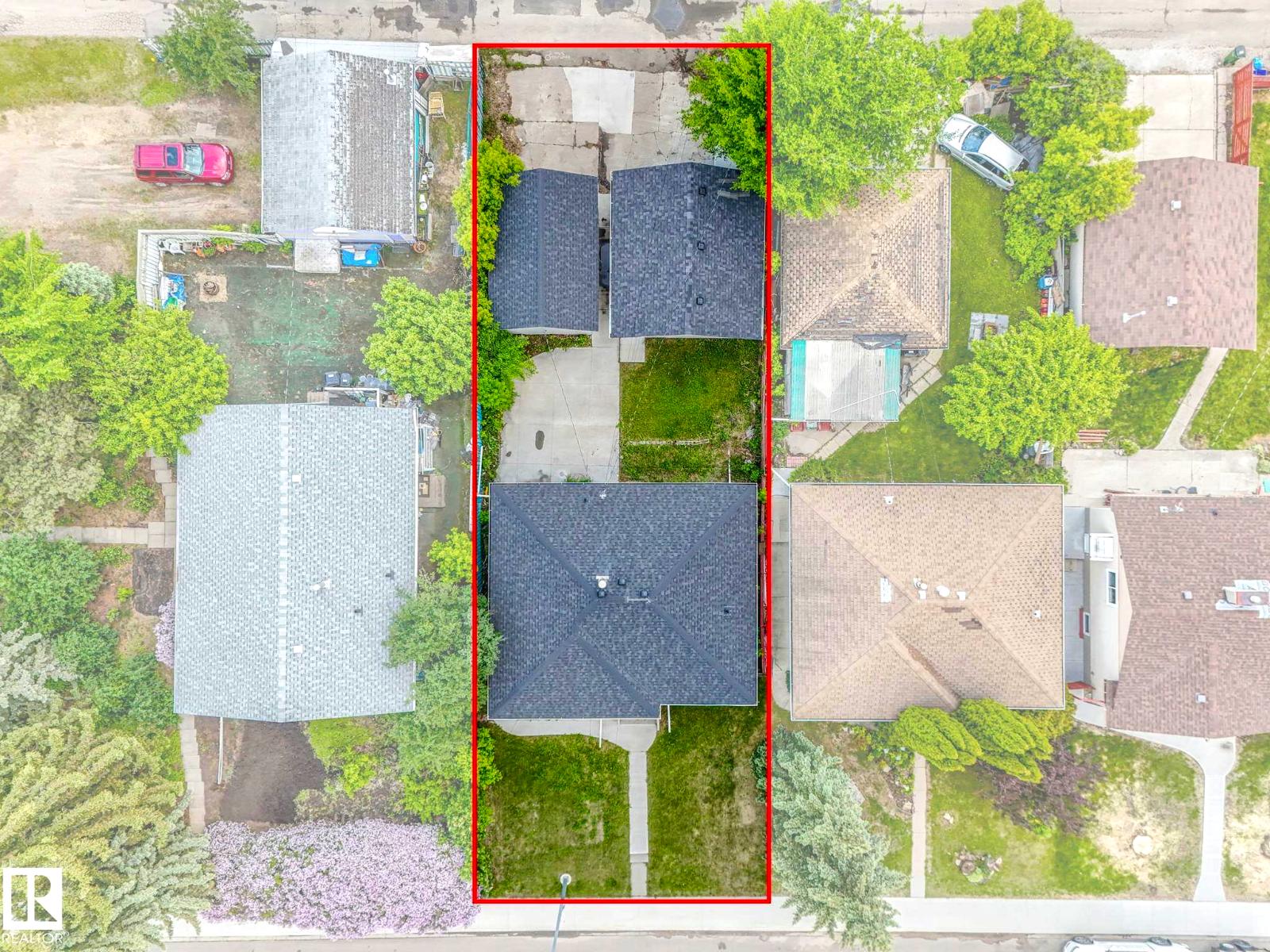 12241 54 ST NW - 45