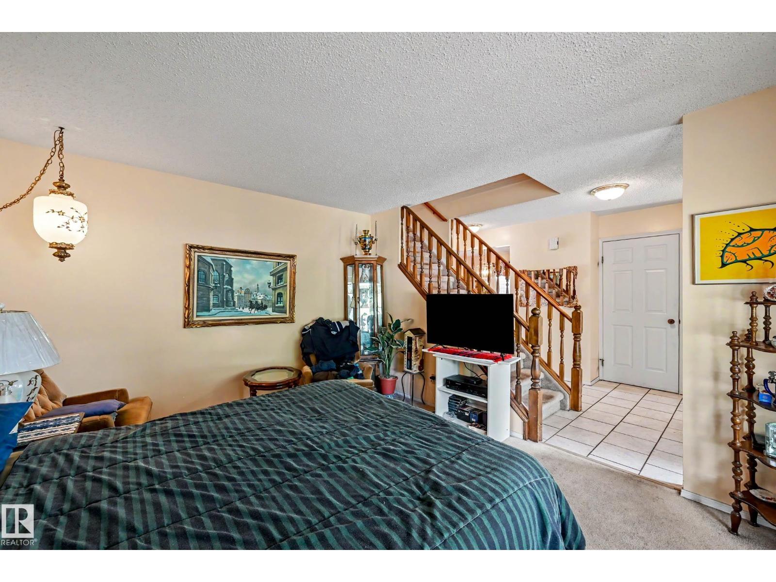 4 WINDERMERE CR - photo 5