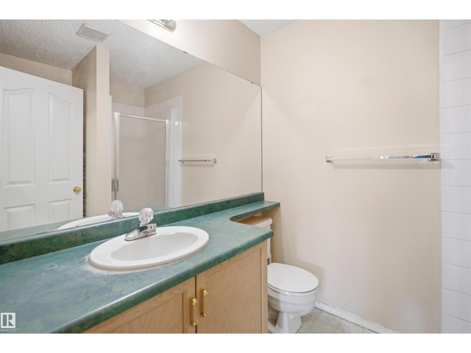 #124 10511 42 AV NW - 14