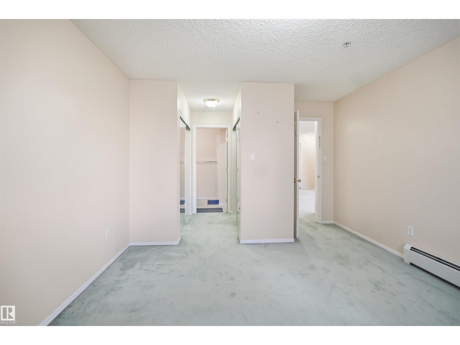 #124 10511 42 AV NW - 15