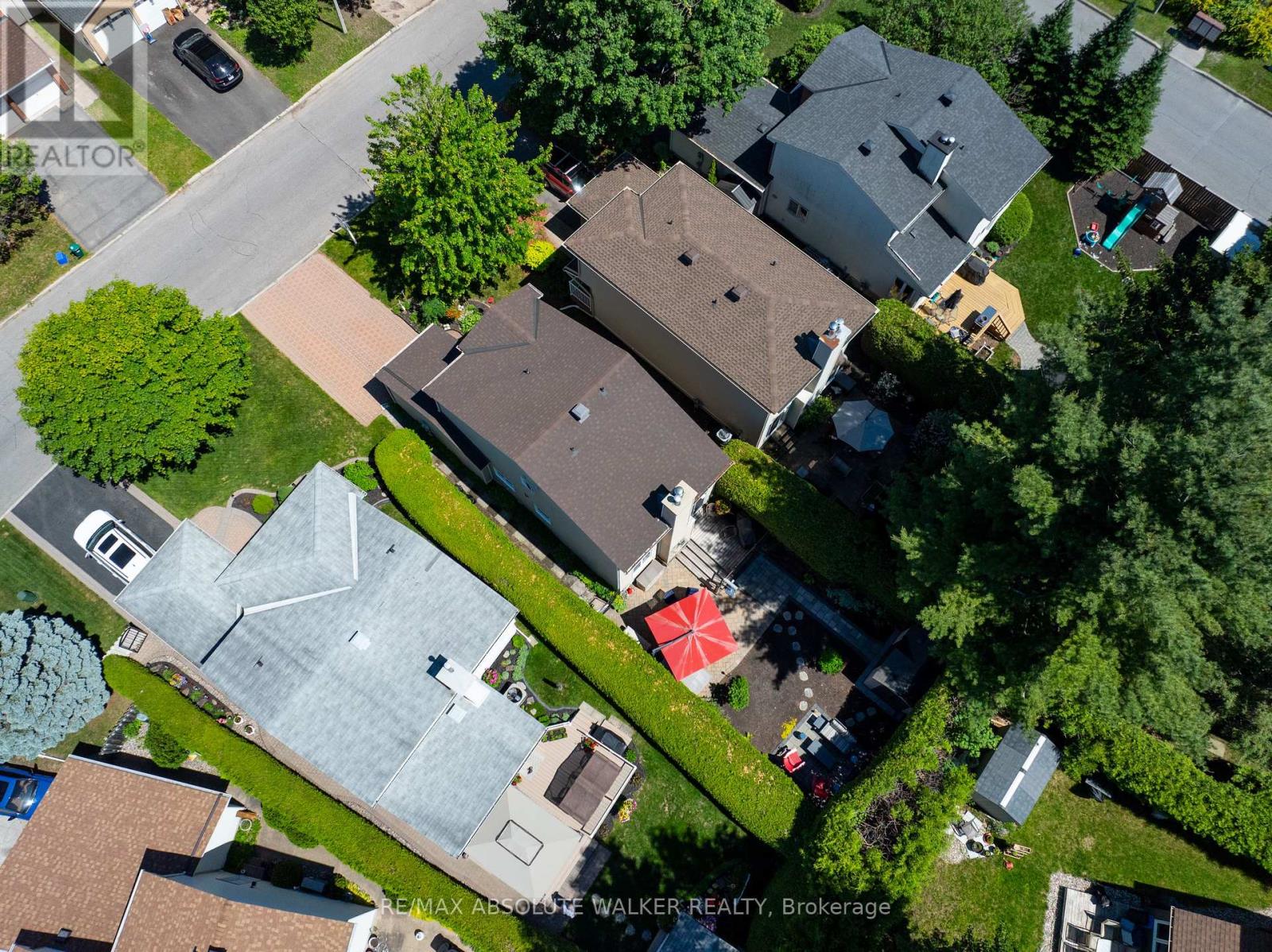 3 Bed, 4 Bath House for Sale in Ottawa – 1546 MEADOWFIELD PLACE, Ottawa – MLS# X13438122 - Image 40