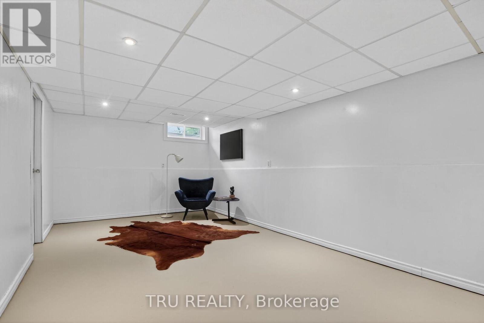 16-164 BARROW CRESCENT - 25