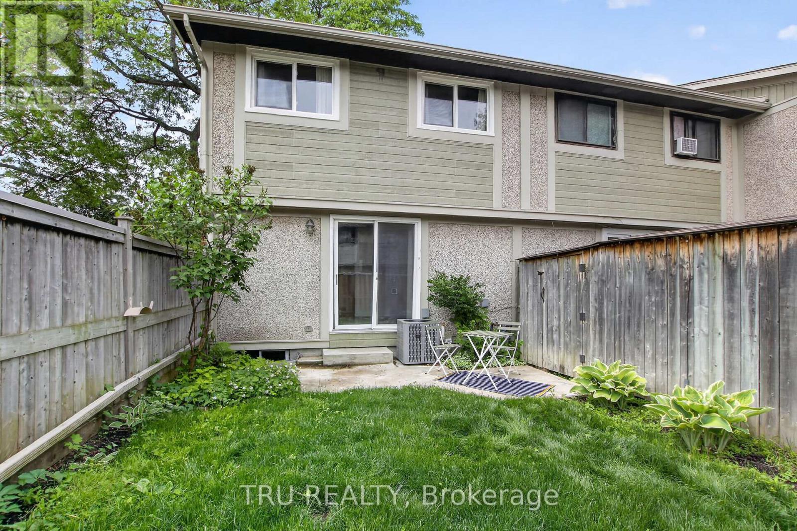 16-164 BARROW CRESCENT - 29