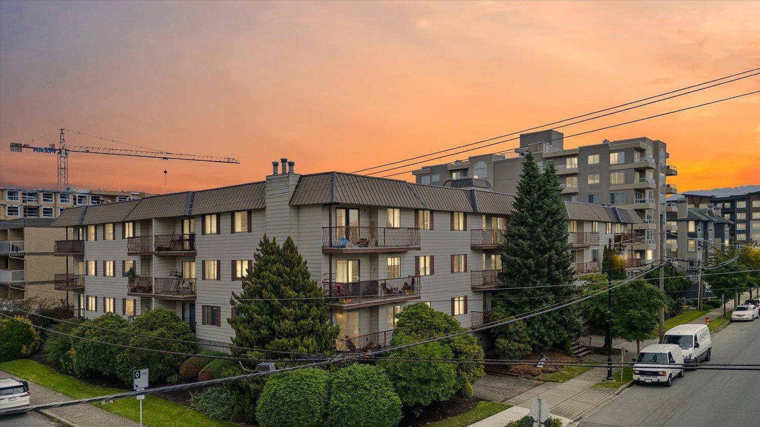 211 45749 SPADINA AVENUE, Chilliwack Downtown, Chilliwack