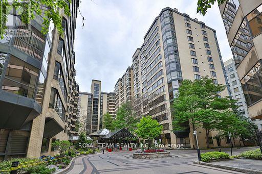 Listing photo of C-PH 10 - 211 SAINT PATRICK STREET