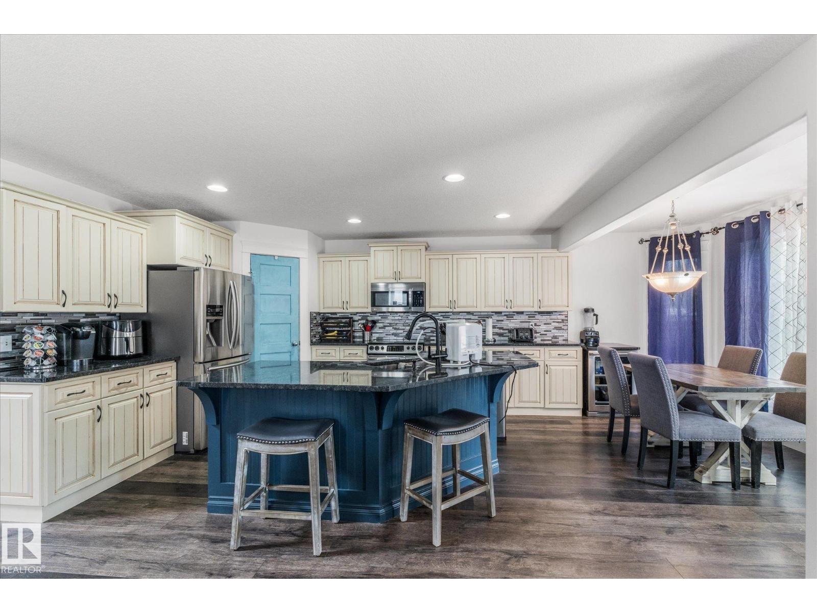18 WOODBEND WY - 14