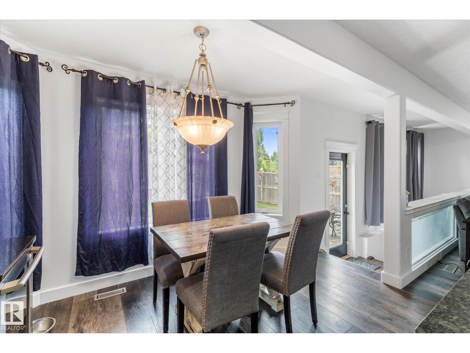 18 WOODBEND WY - 20