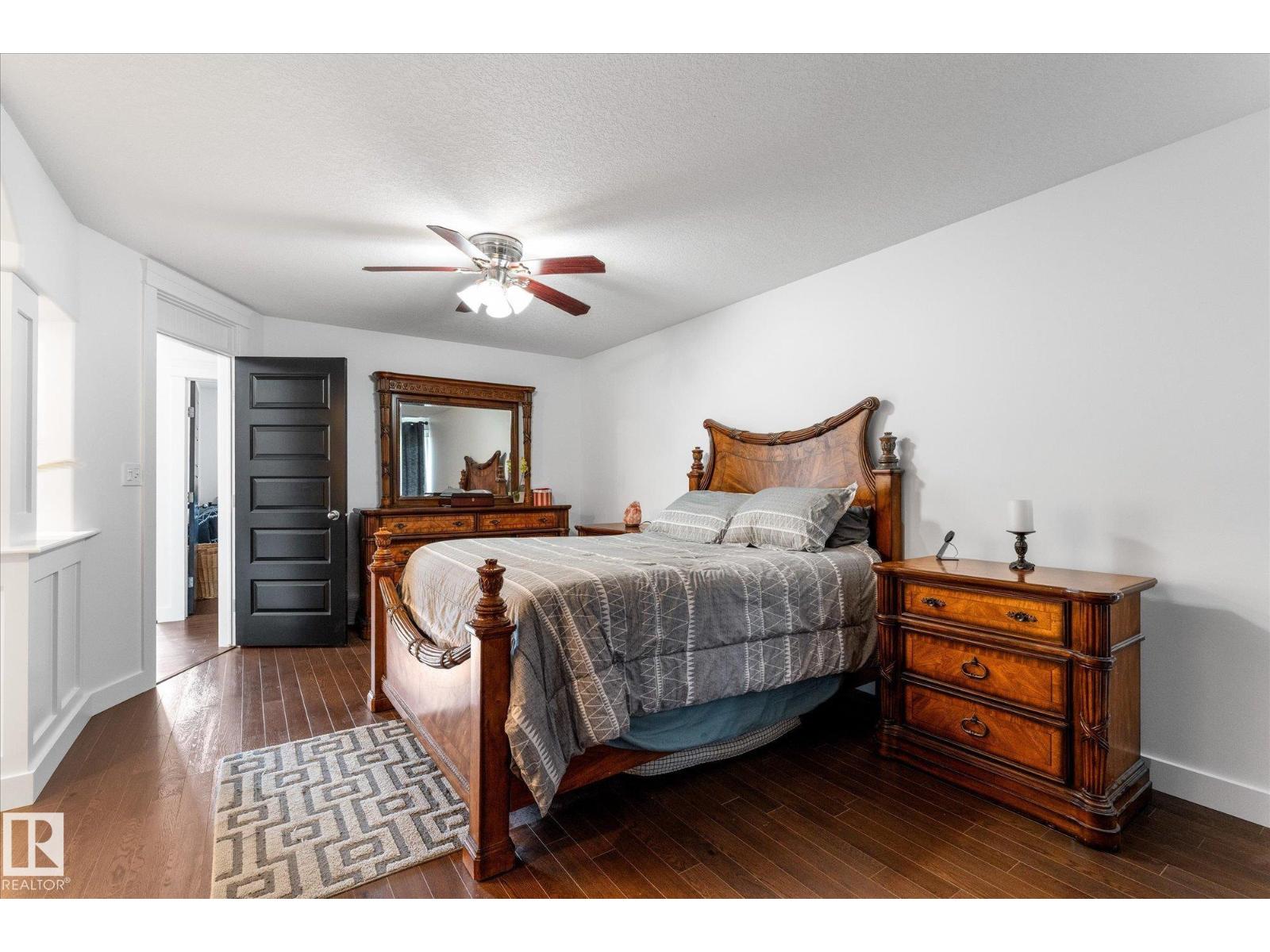 18 WOODBEND WY - 29