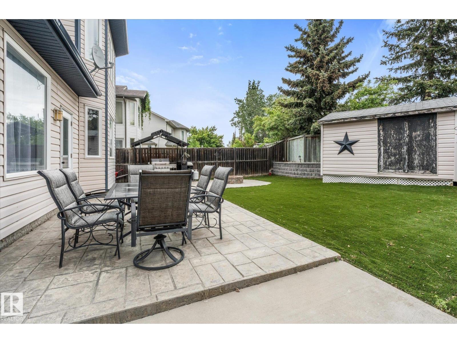 18 WOODBEND WY - 54