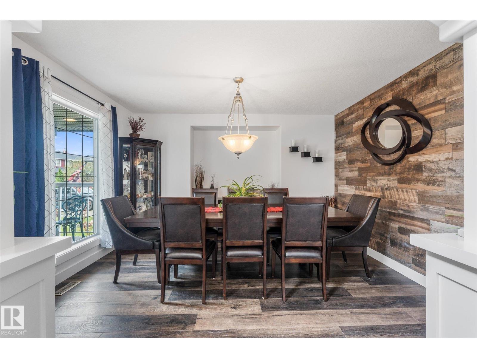 18 WOODBEND WY - 8