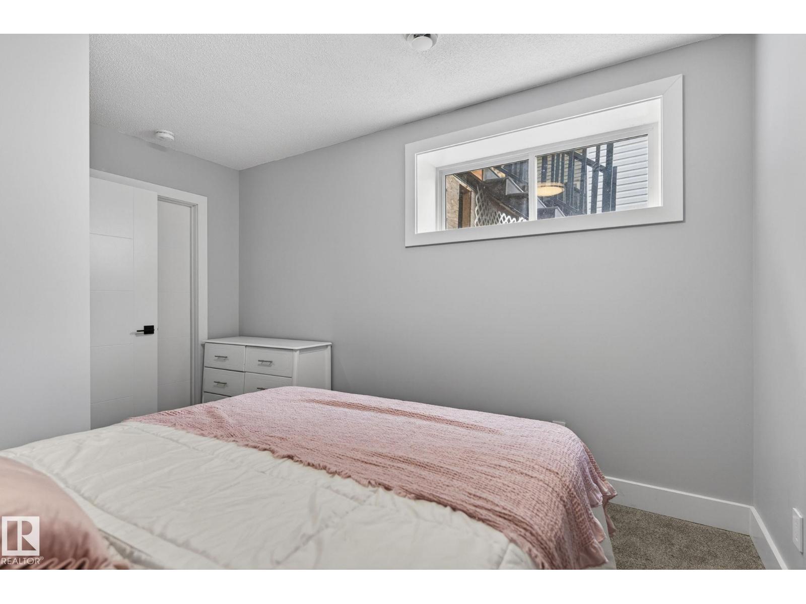 17733 64A ST NW - 37
