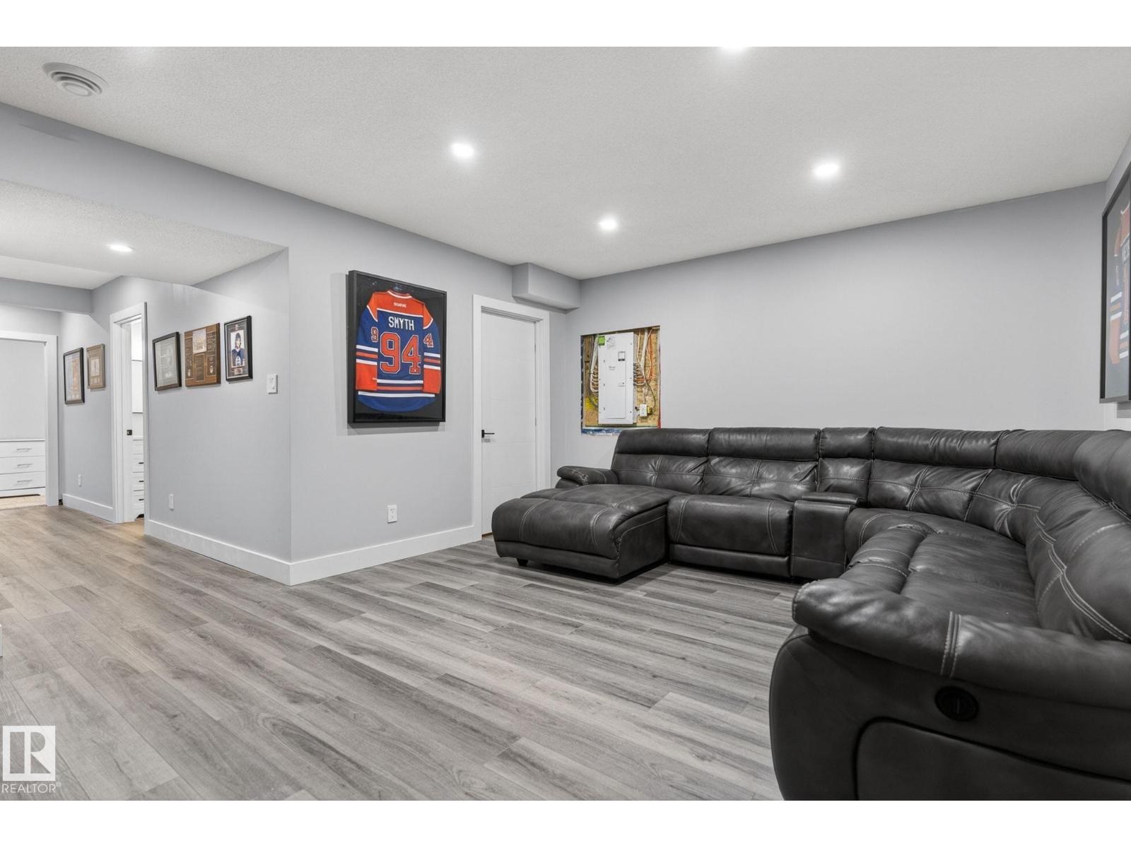 17733 64A ST NW - 40