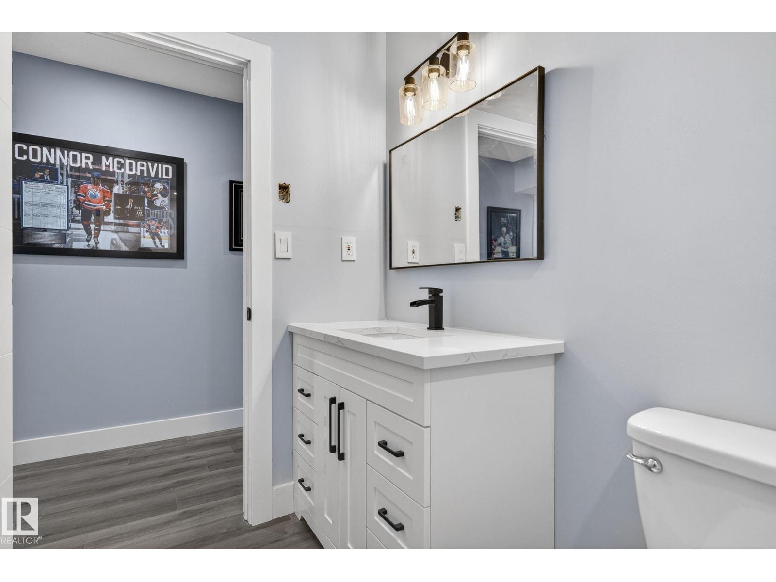 17733 64A ST NW - 43