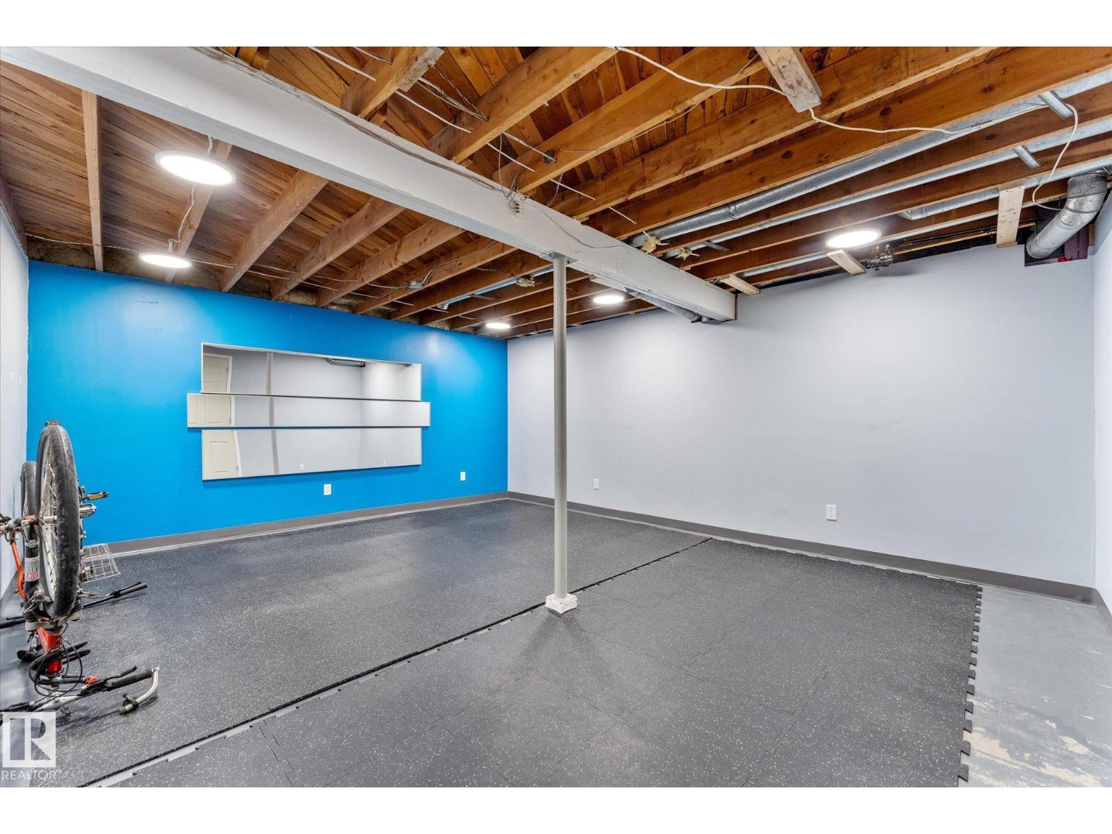 210 ROSELAND VG NW - 26
