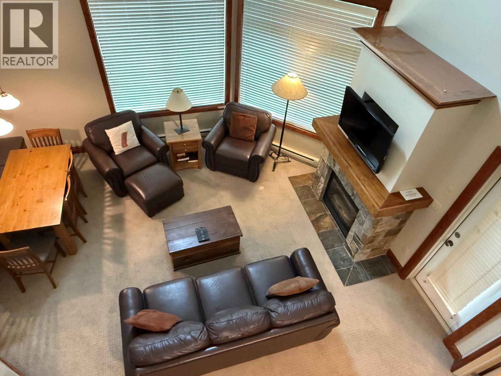 #545A 4559 TIMBERLINE Crescent - 4