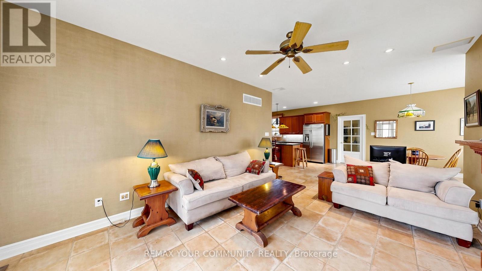 58 MCMULLEN DRIVE - 10