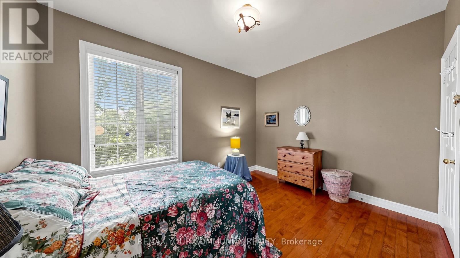 58 MCMULLEN DRIVE - 16