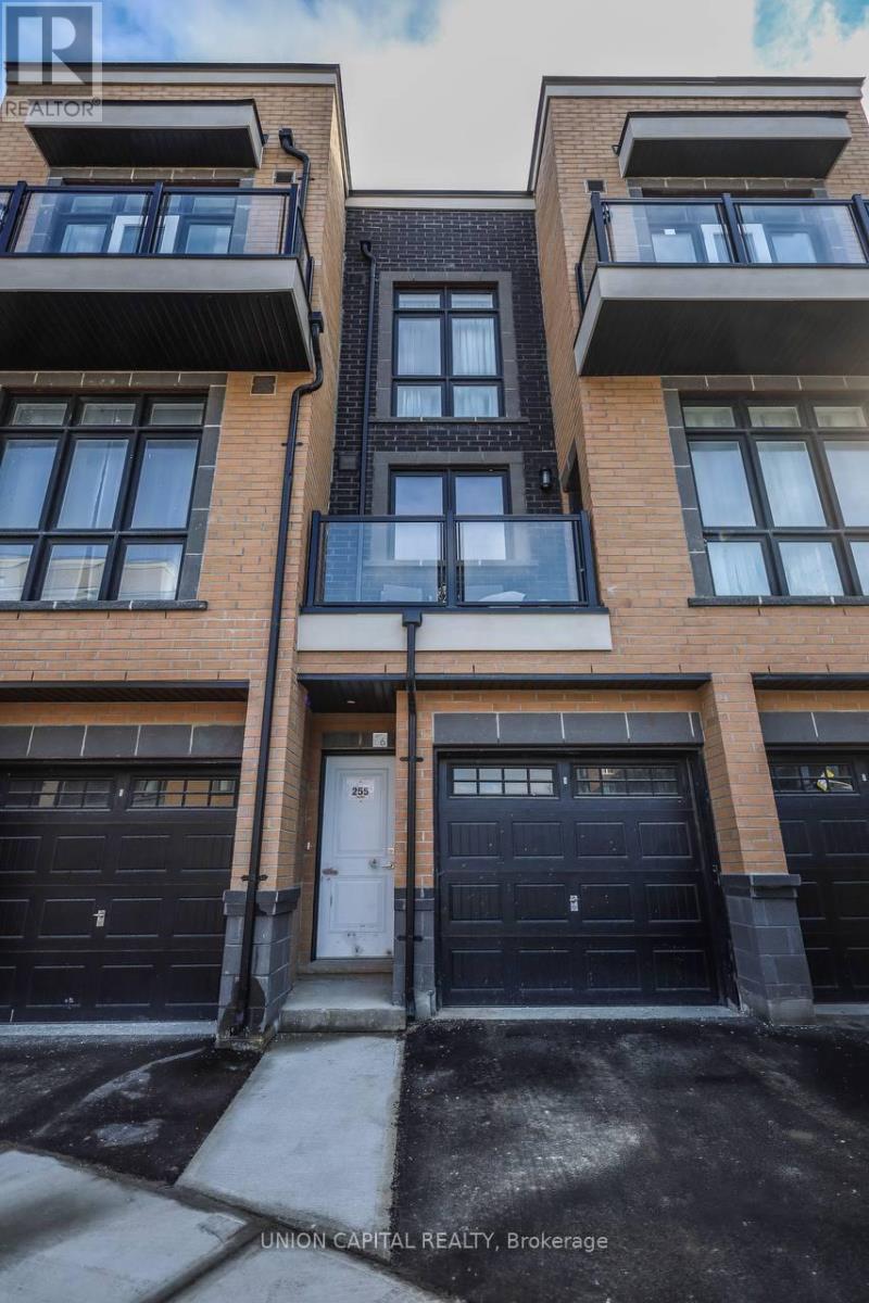 Listing photo of 6 - 7 PHELPS LANE