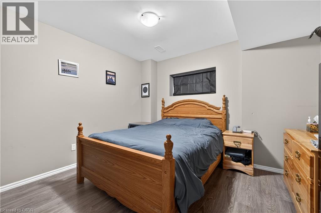 136 WHITWELL Way - 10