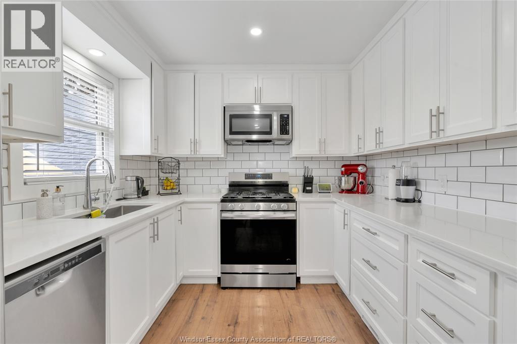 1626 TALBOT ROAD - 16