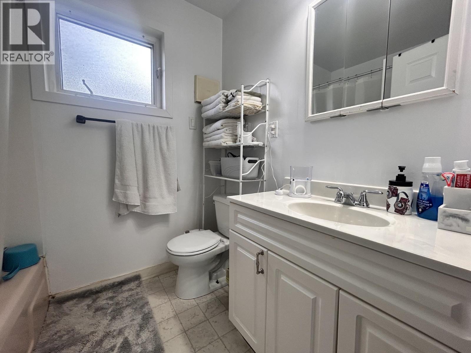 3022 HART HIGHWAY - 15