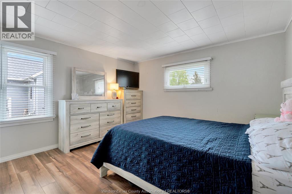 1626 TALBOT ROAD - 10