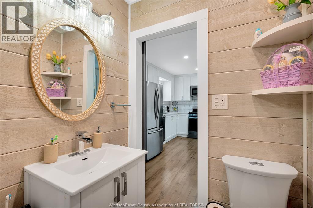1626 TALBOT ROAD - 19